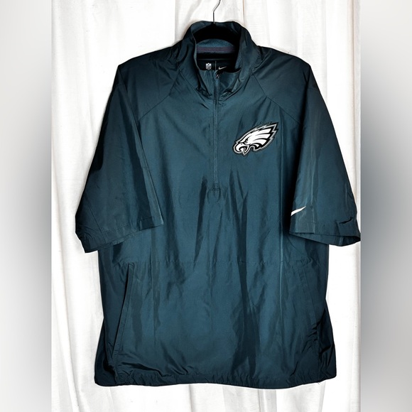 Nike NFL On Field Apparell Philadelphia Eagles Pullover Zip Shirt Windbreaker